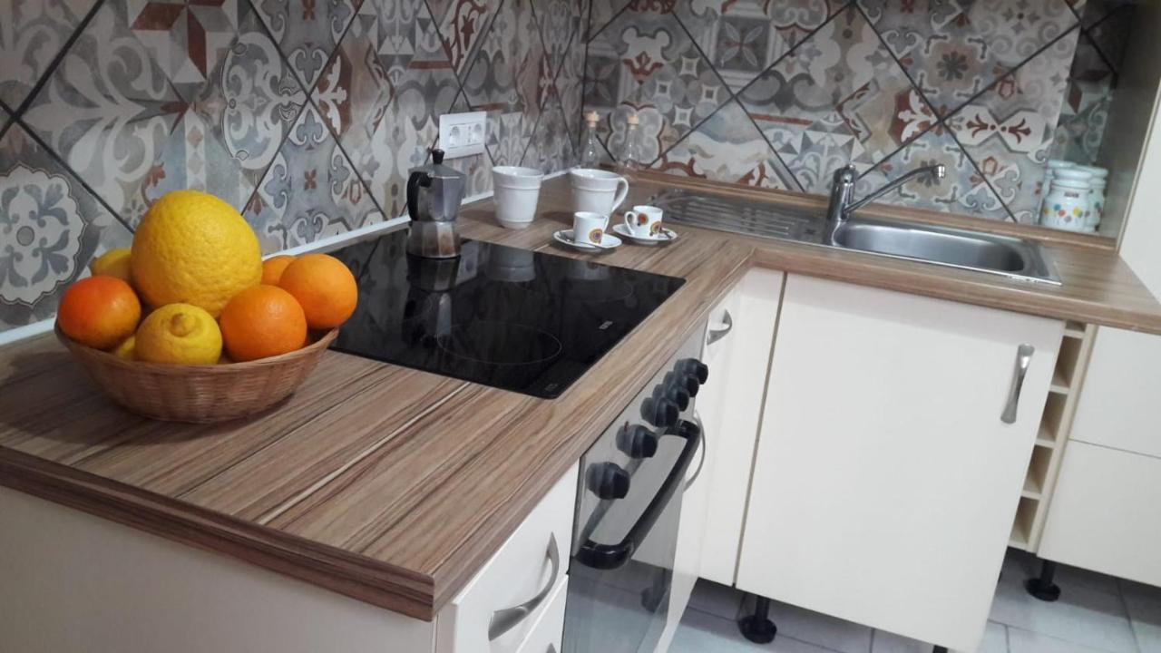 Estia Holidays Apartments - تاورمينا المظهر الخارجي الصورة