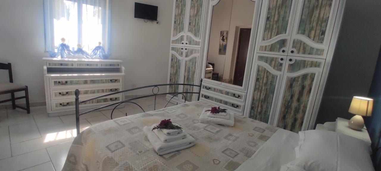 Estia Holidays Apartments - تاورمينا المظهر الخارجي الصورة