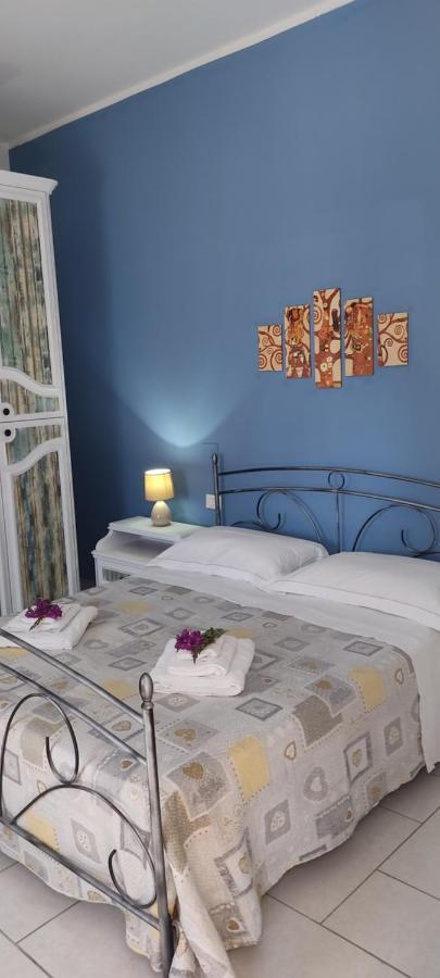 Estia Holidays Apartments - تاورمينا المظهر الخارجي الصورة