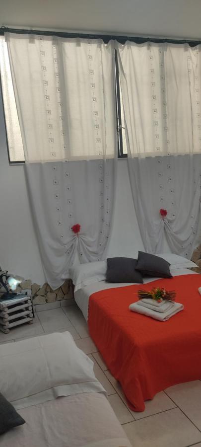 Estia Holidays Apartments - تاورمينا المظهر الخارجي الصورة